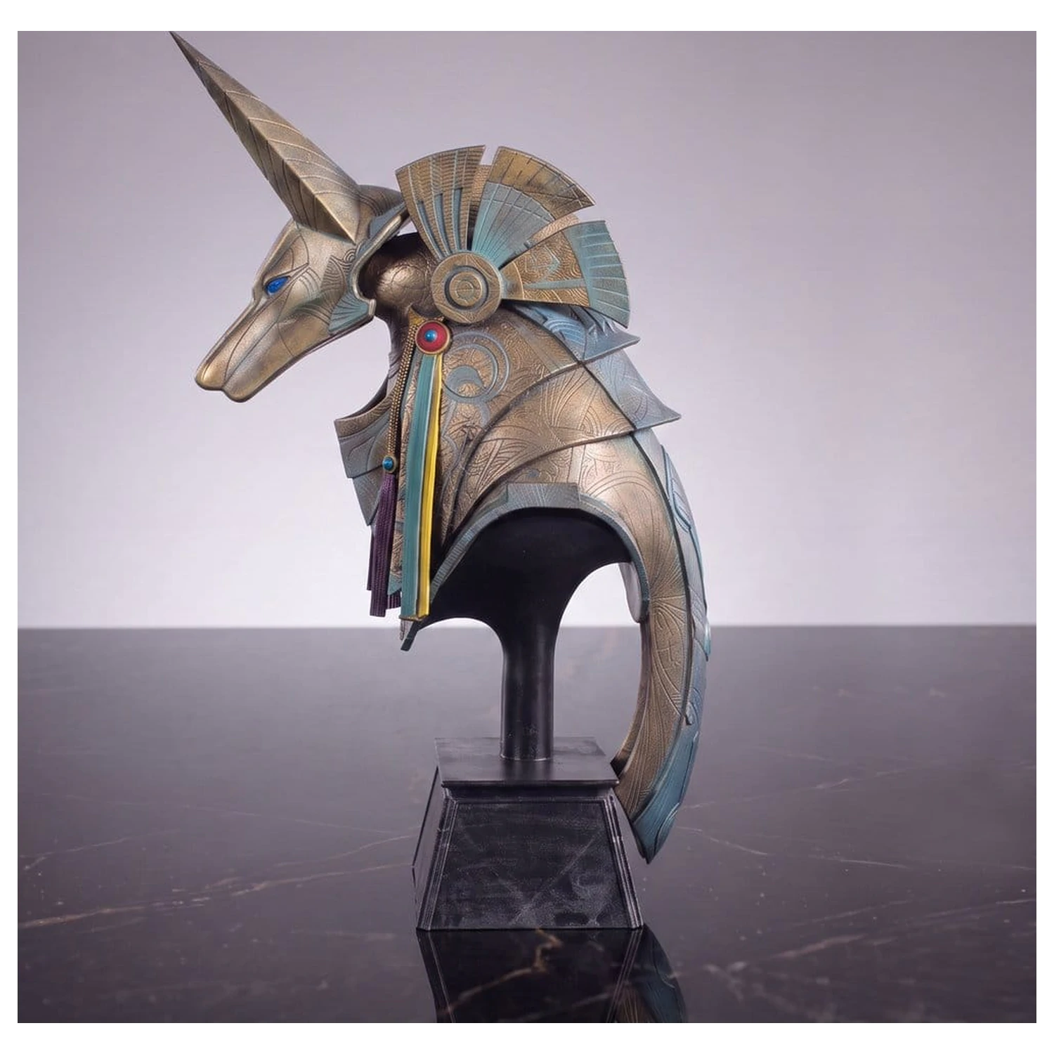 Stargate Desktop replika prilby replika prilby Jackal Guard Anubis 15 cm produktová fotografia