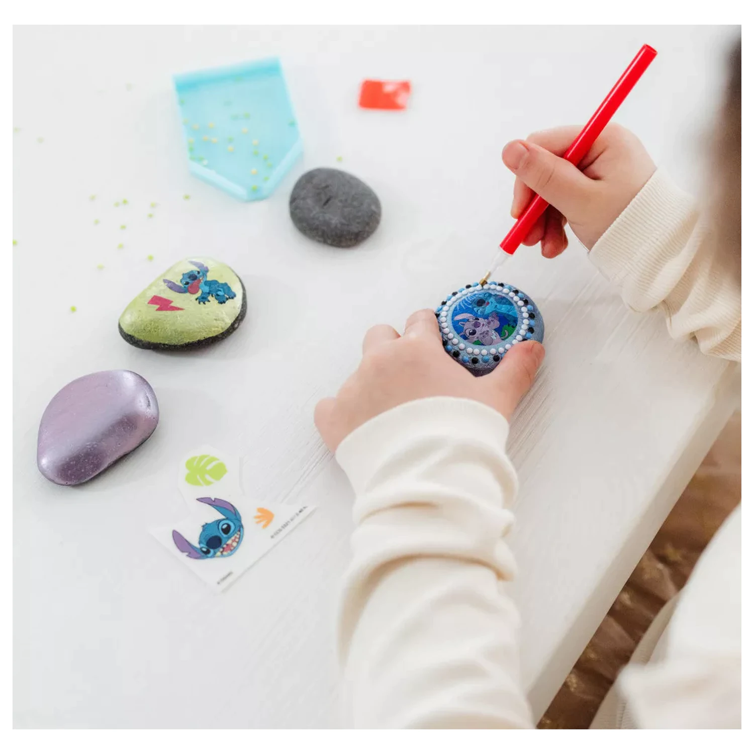 Stitch Angel Pebble Decorating Kit so samolepkou produktová fotografia