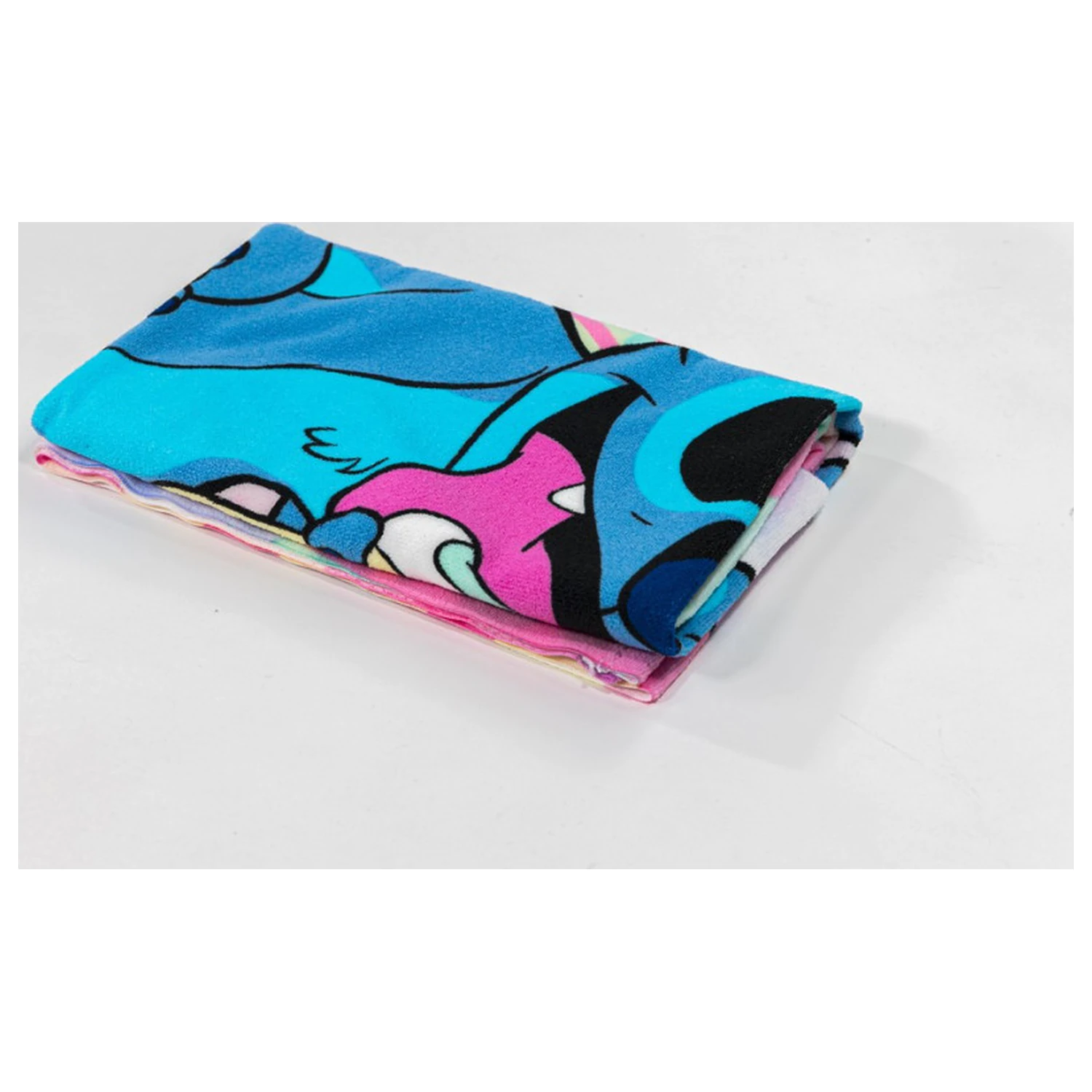 Stitch Tasty Day Out Uterák 70x140cm produktová fotografia