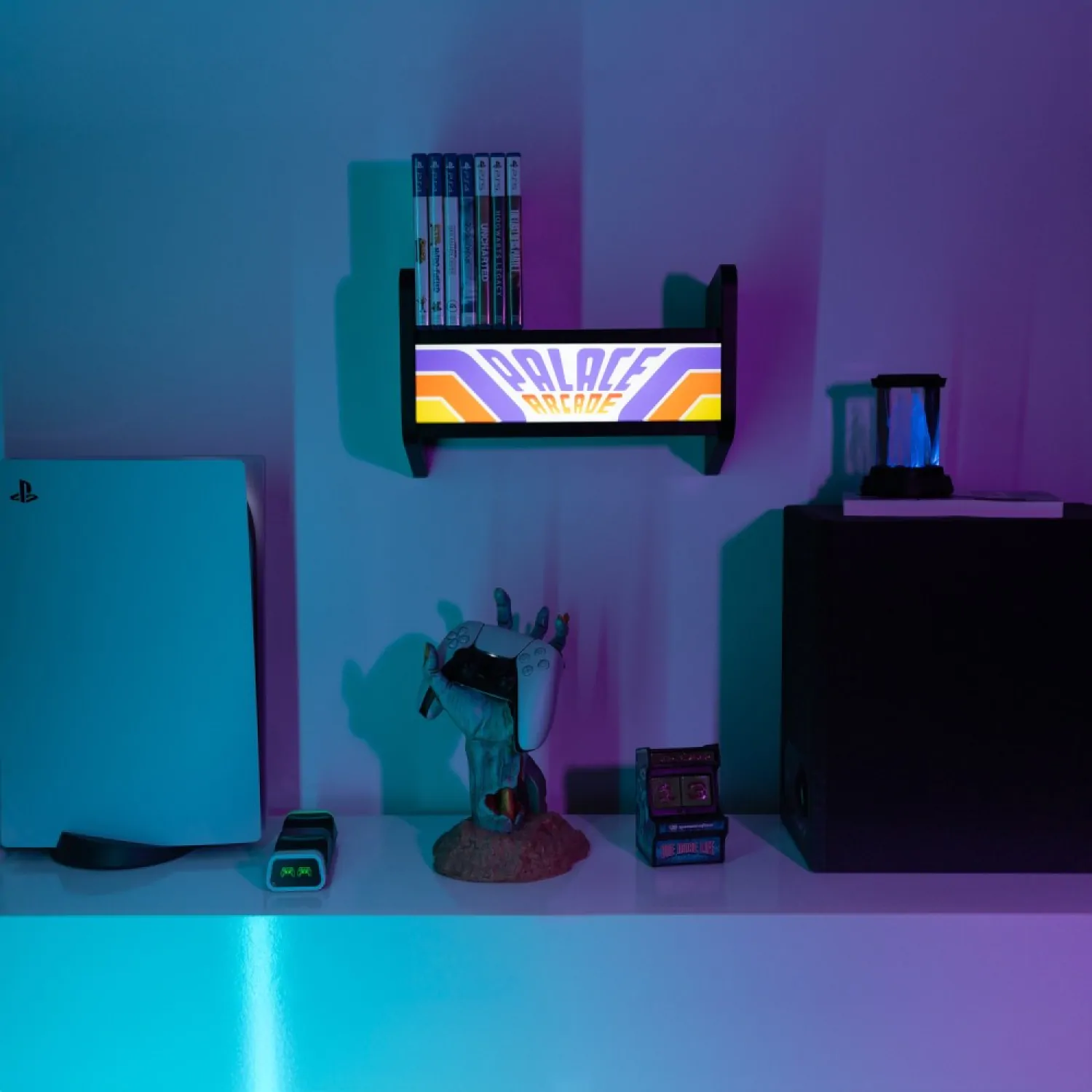 Stranger Things Arcade policová lampa produktová fotografia