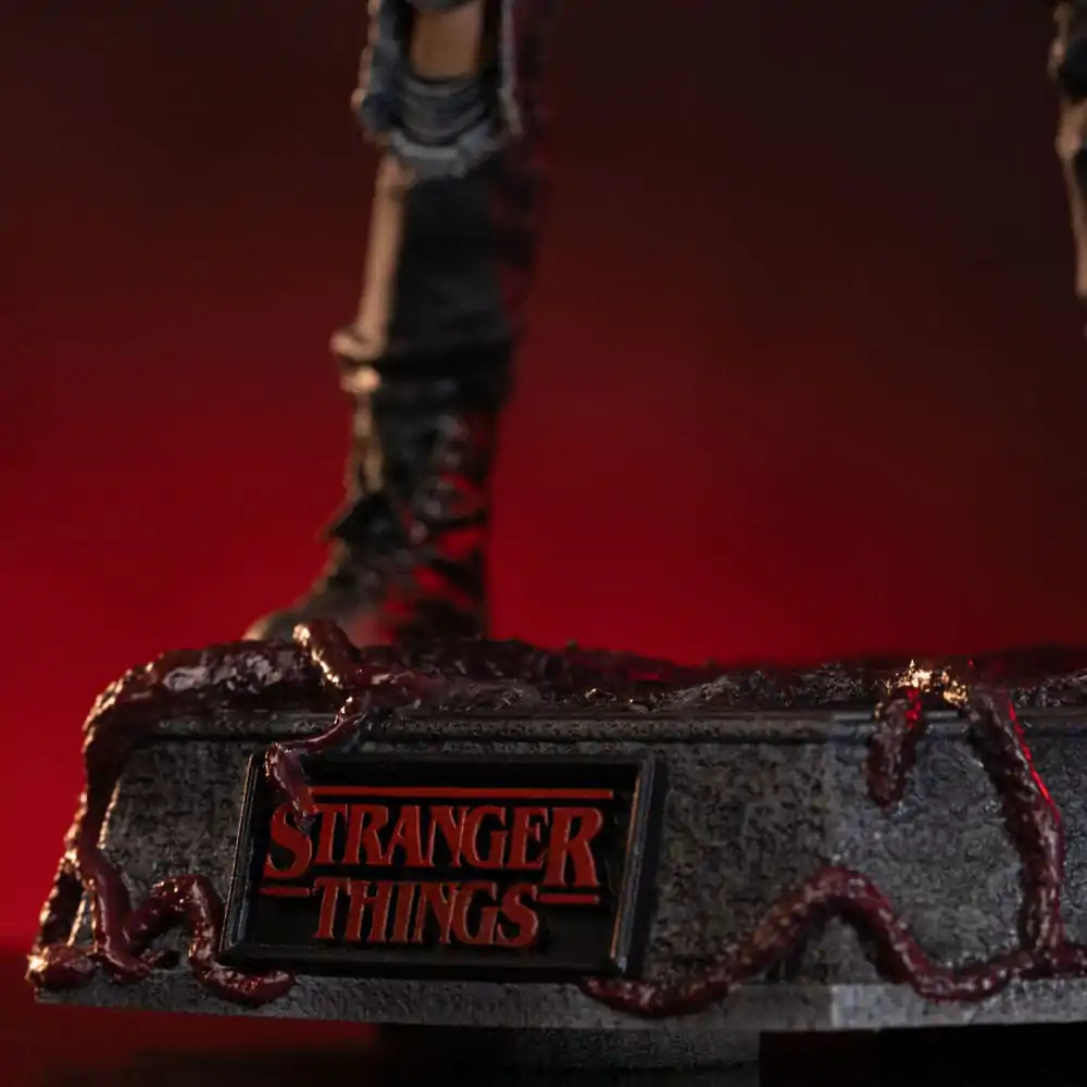 Stranger Things Deluxe Art Scale Socha 1/10 Eddie Munson 20 cm produktová fotografia
