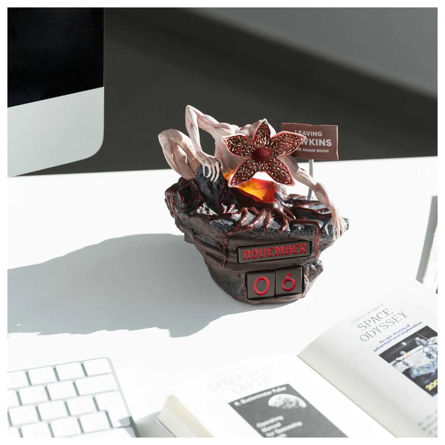 Stranger Things Demogorgon 3D večný kalendár produktová fotografia