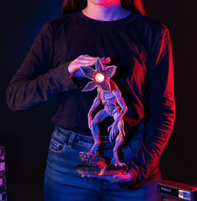 Stranger Things Demogorgon lampa produktová fotografia
