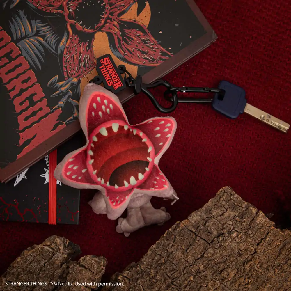 Stranger Things: Demogorgon plyšová kľúčenka produktová fotografia