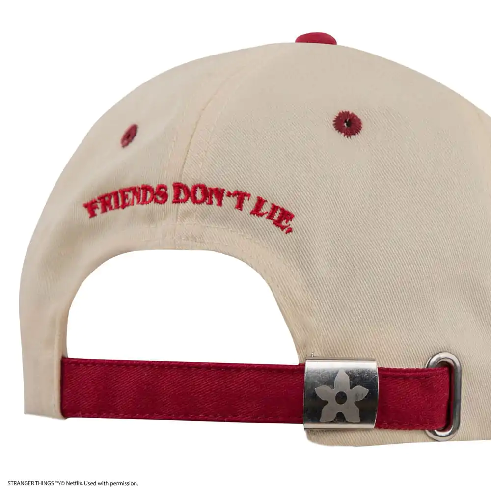 Stranger Things: Friends Don't Lie baseballová čiapka produktová fotografia