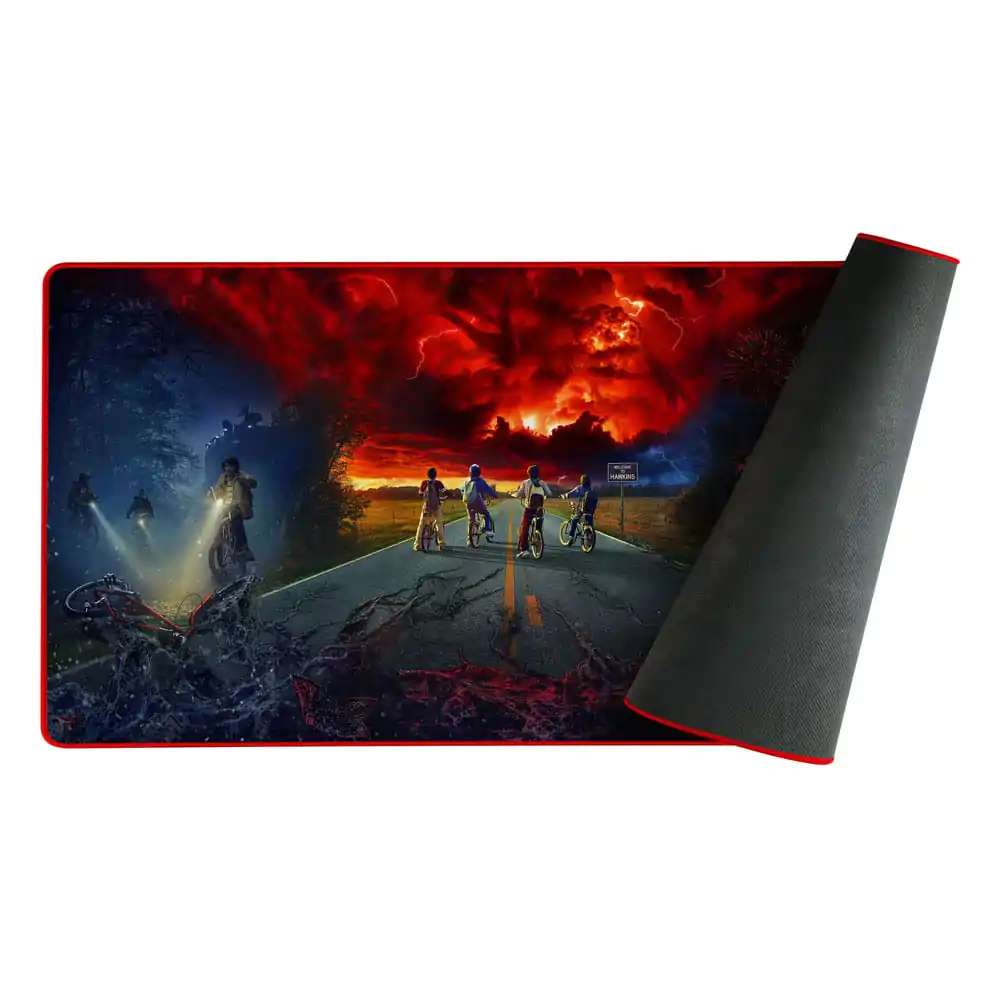 Stranger Things XXL Podložka pod myš Memories 46 x 90 cm produktová fotografia