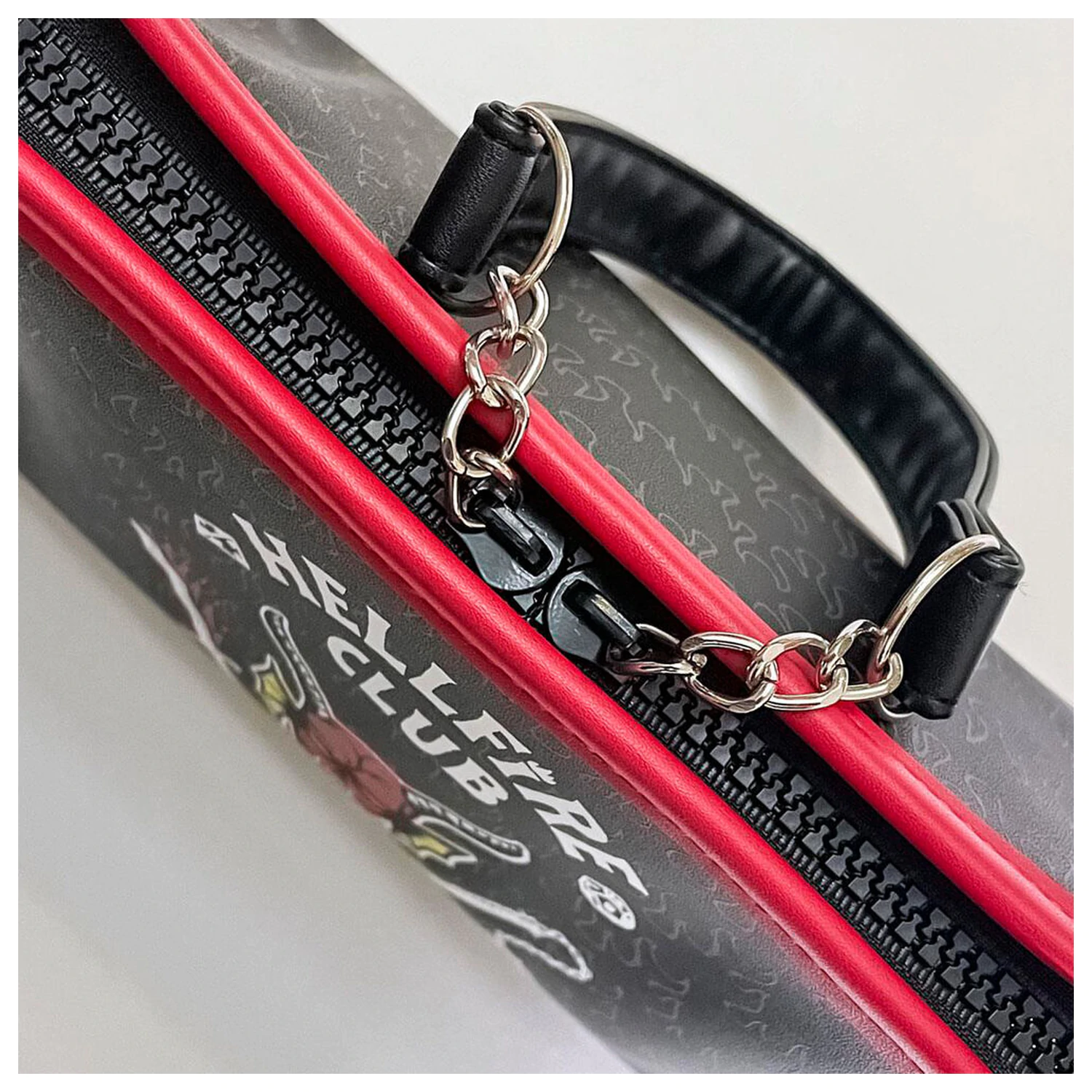 Stranger Things kozmetický kufrík produktová fotografia