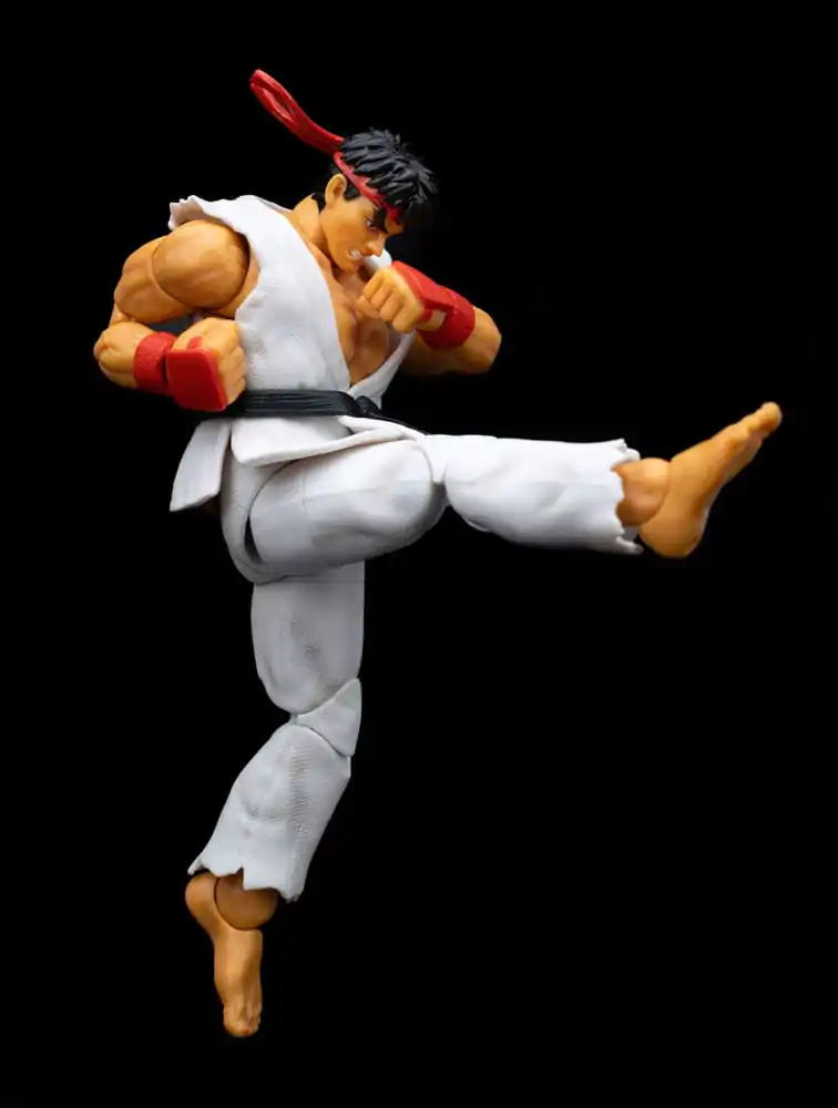 Street Fighter II Ryu figúrka 15 cm termékfotó