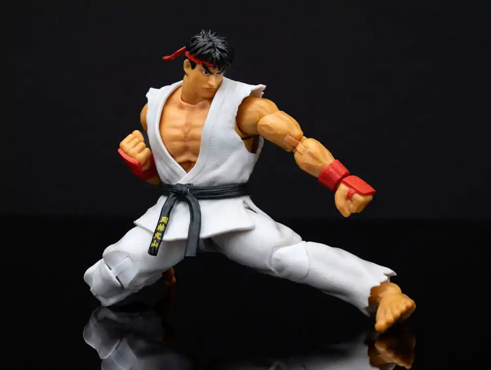 Street Fighter II Ryu figúrka 15 cm termékfotó