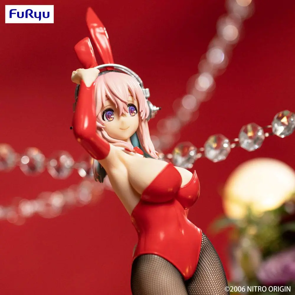 Super Sonico BiCute Bunnies PVC Socha Super Sonico Red Ver. 28 cm produktová fotografia