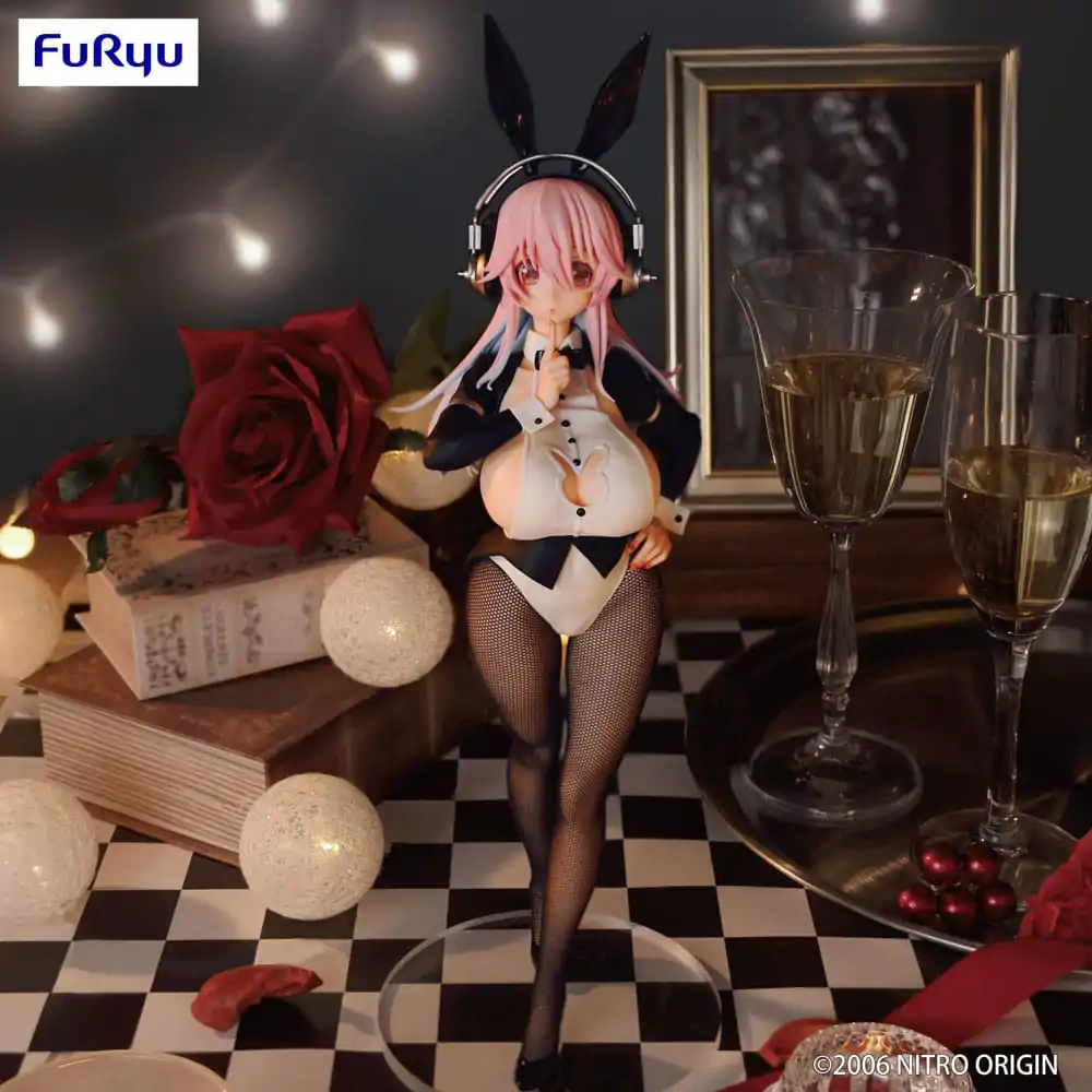 Super Sonico BiCute Bunnies PVC szobor Tailcoat ver. 30 cm termékfotó