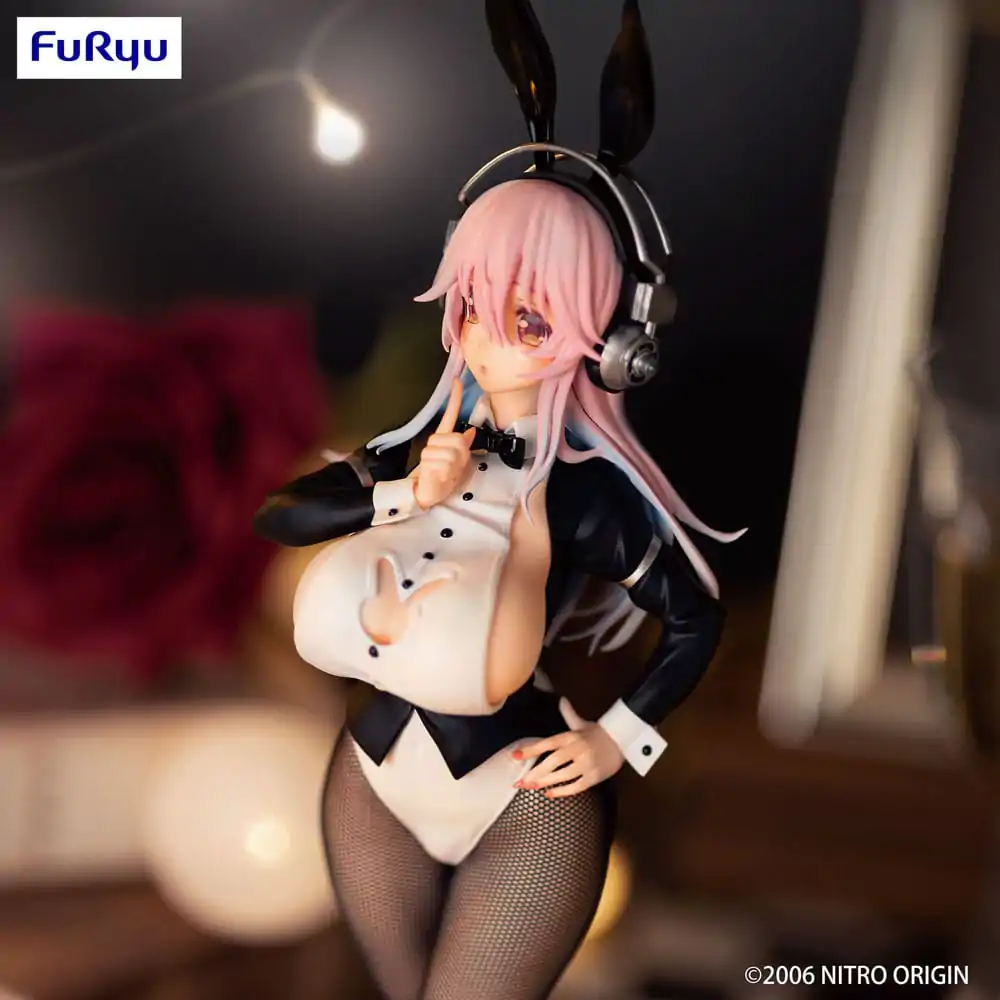 Super Sonico BiCute Bunnies PVC szobor Tailcoat ver. 30 cm termékfotó