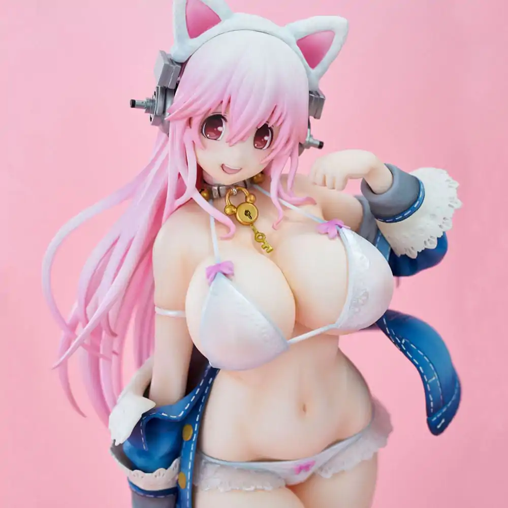 Super Sonico PVC Statue Super Sonico White Cat Ver. 27 cm termékfotó