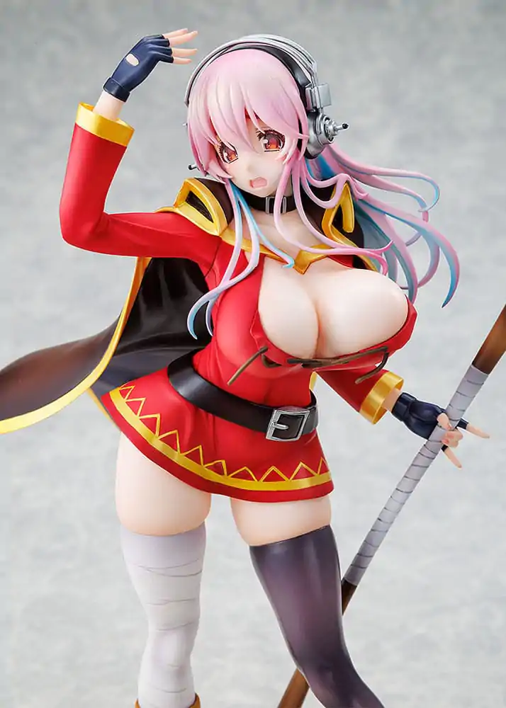 Super Sonico x Konosuba PVC soška 1/7 Super Sonico Megumin collaboration Ver. 25 cm produktová fotografia