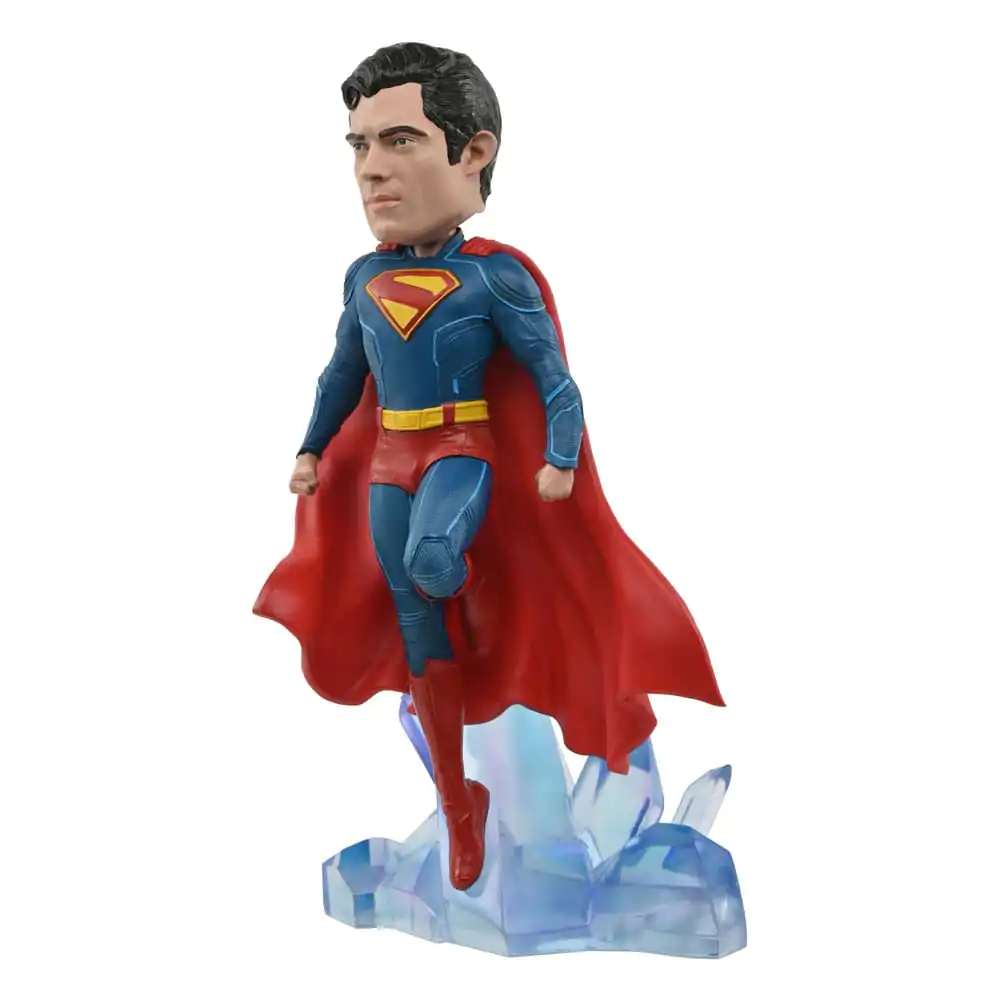 Superman (2025) Head Knocker Superman 21 cm produktová fotografia