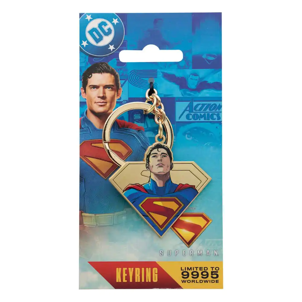 Superman 2025 prívesok na kľúče Limited Edition produktová fotografia