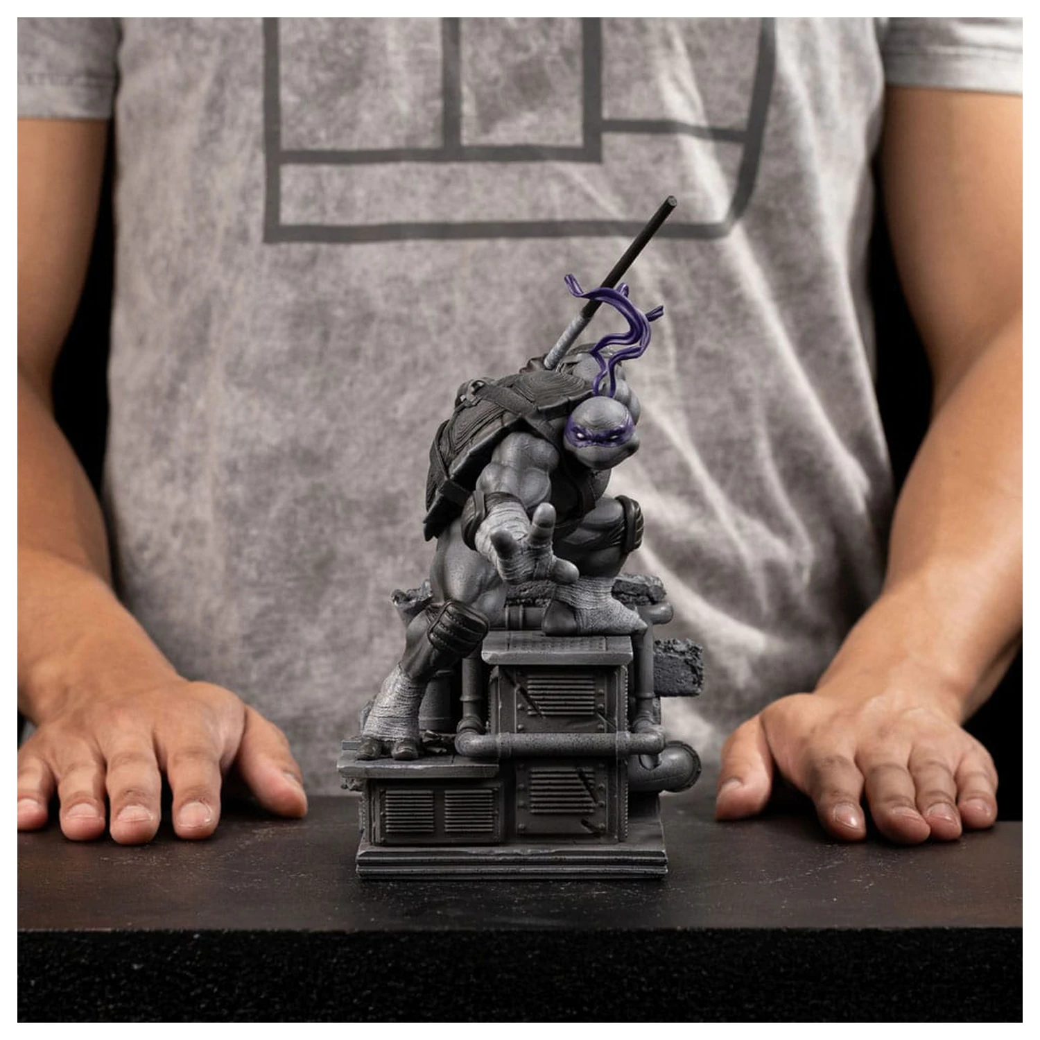 Teenage Mutant Ninja Turtles Art Scale socha 1/10 Donatello Black and White Variant 26 cm produktová fotografia