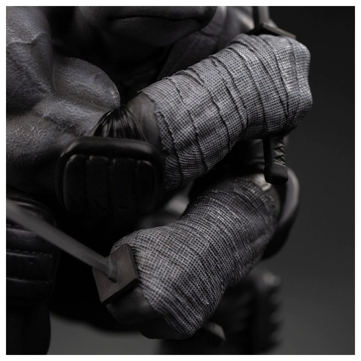Teenage Mutant Ninja Turtles socha Art Scale 1/10 Leonardo Black and White Variant 26 cm produktová fotografia