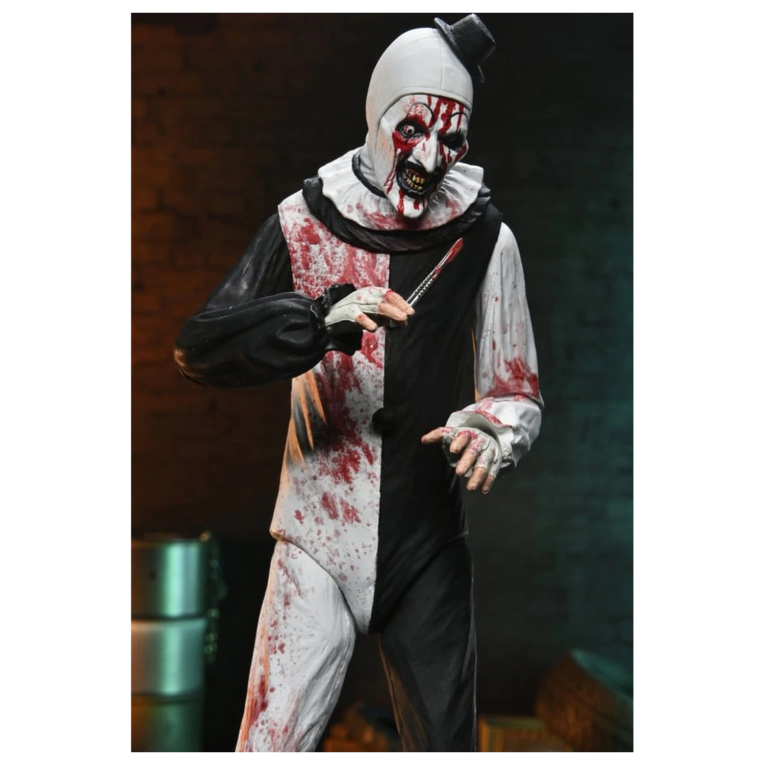 Terrifier 2 Ultimate Action Figure Art the Clown (Blood Splattered) 18 cm akčná figúrka produktová fotografia
