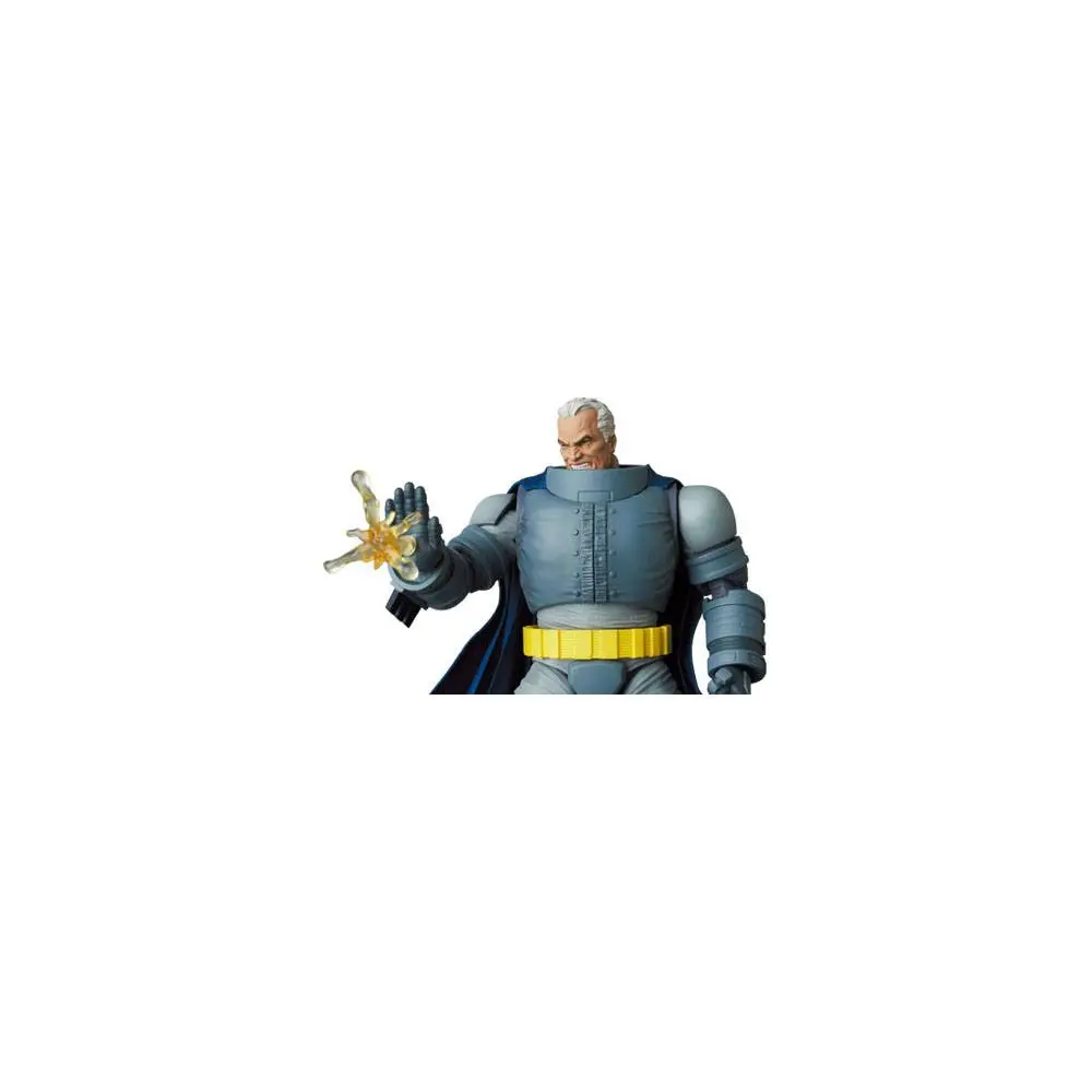 Batman MAFEX akčná figúrka Armored Batman (TDKR) 16 cm (re-run) produktová fotografia