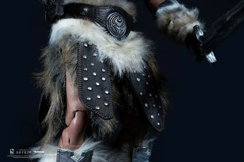 The Elder Scrolls V Skyrim Akčná figúrka 1/6 Dragonborn Štandardná Edícia 32 cm produktová fotografia