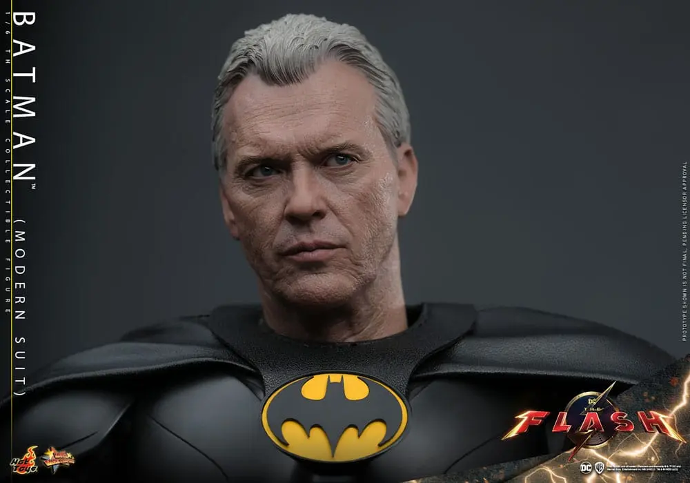 The Flash Movie Masterpiece Akčná Figúrka 1/6 Batman (Modern Suit) 30 cm produktová fotografia
