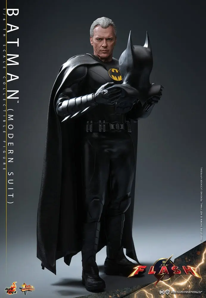 The Flash Movie Masterpiece Akčná Figúrka 1/6 Batman (Modern Suit) 30 cm produktová fotografia