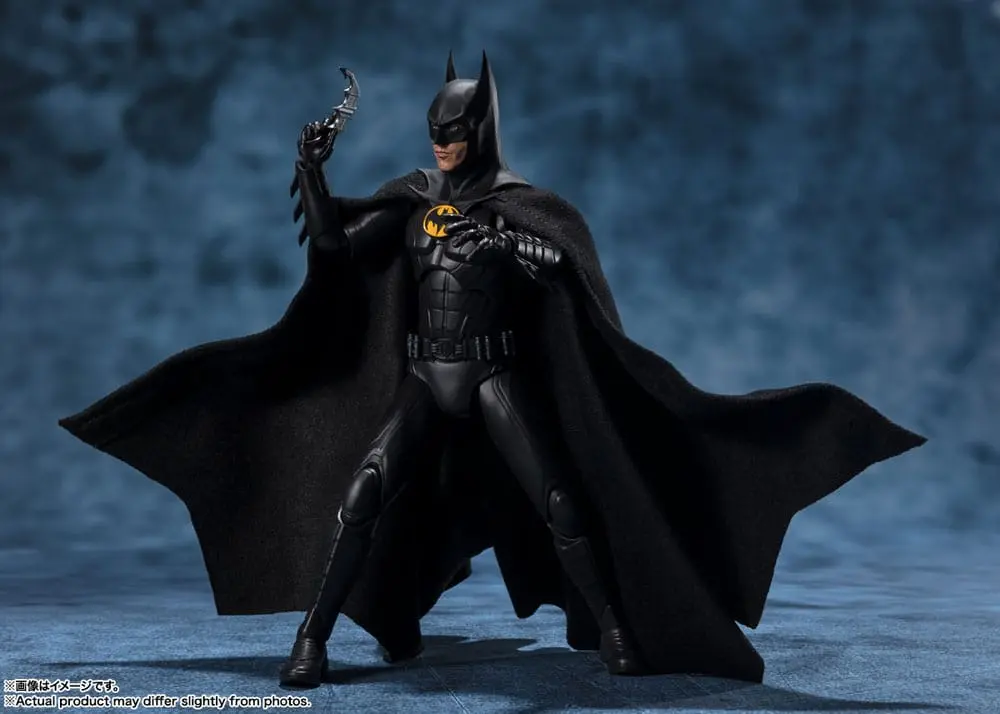 The Flash S.H. Figuarts Akčná figúrka Batman 15 cm produktová fotografia