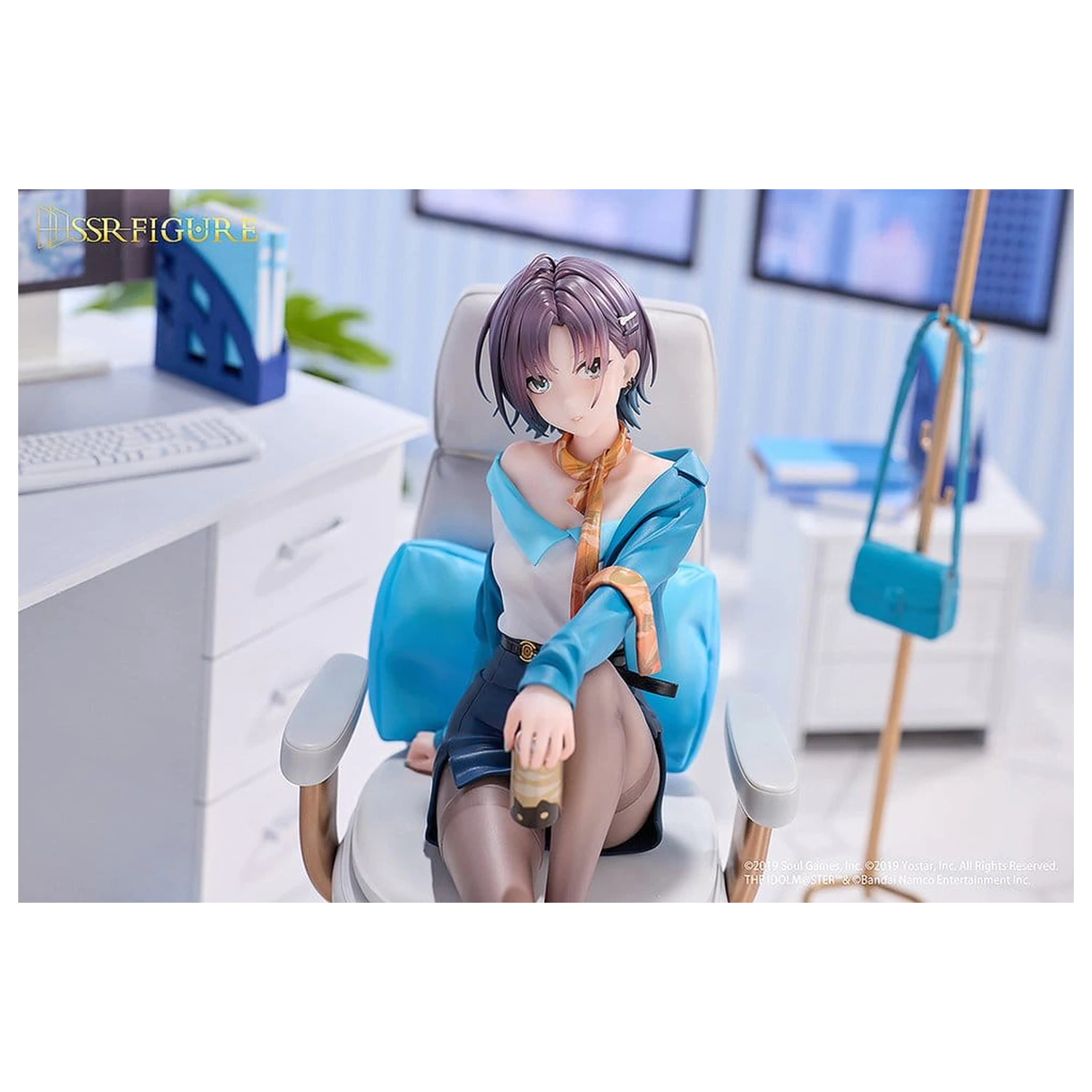The Idolmaster: Shiny Colors x Mahjong Soul PVC Figúrka 1/7 Toru Asakura Effortless Work Ver. 21 cm produktová fotografia