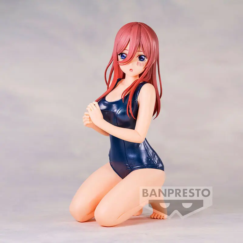 Quintessential Quintuplets Movie Celestial Vivi School Style Miku Nakano figúrka, 12 cm termékfotó