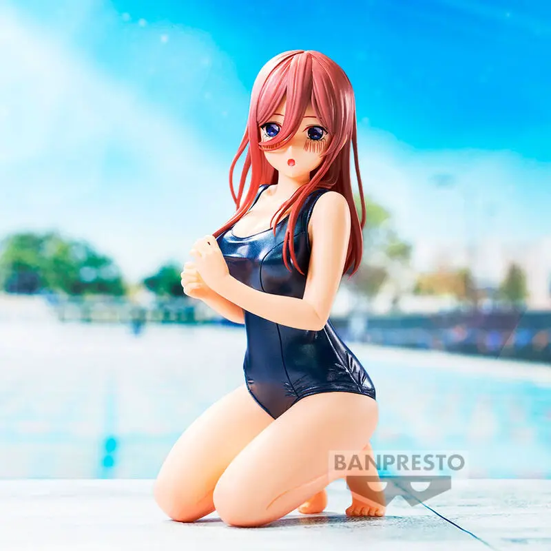 Quintessential Quintuplets Movie Celestial Vivi School Style Miku Nakano figúrka, 12 cm termékfotó