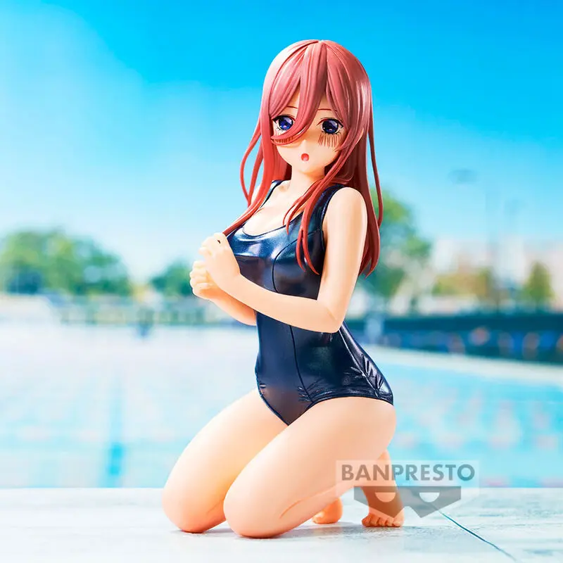 Quintessential Quintuplets Movie Celestial Vivi School Style Miku Nakano figúrka, 12 cm termékfotó