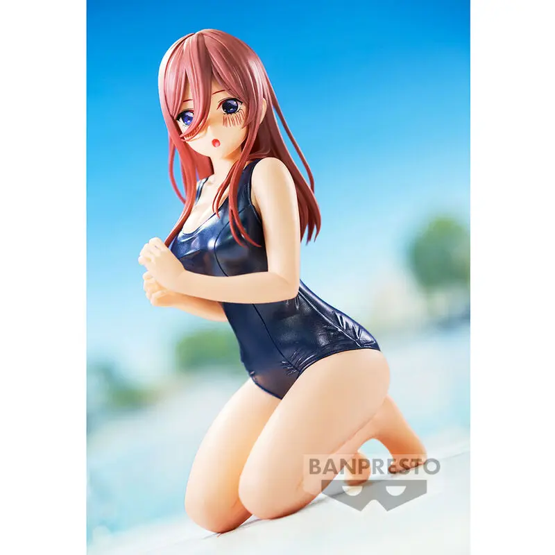 Quintessential Quintuplets Movie Celestial Vivi School Style Miku Nakano figúrka, 12 cm termékfotó