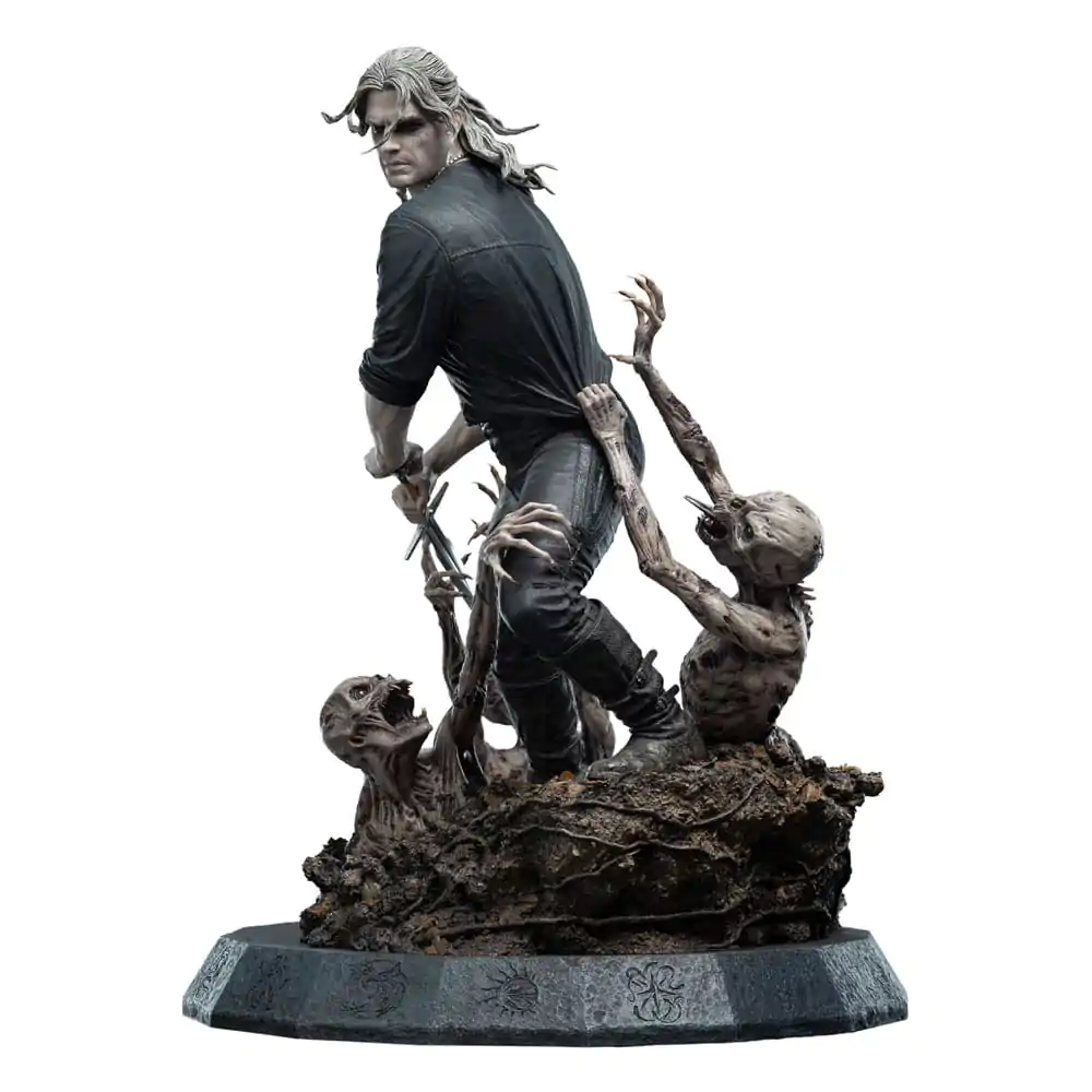 The Witcher Socha 1/4 Geralt the White Wolf 51 cm produktová fotografia