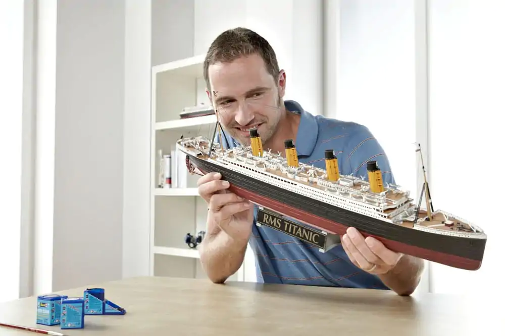 Titanic Model Kit Darčekový Set 1/400 R.M.S. Titanic 100. výročné vydanie 67 cm termékfotó