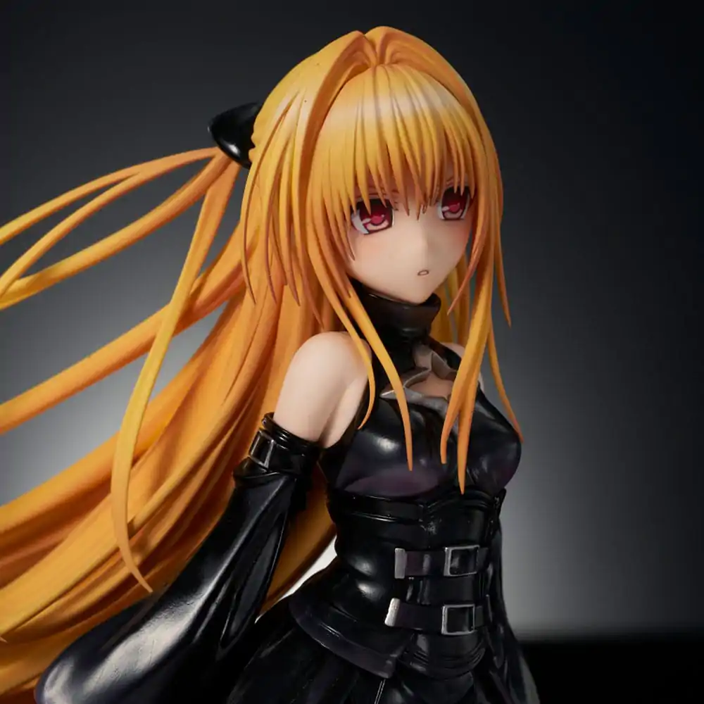 To Love-Ru Darkness PVC Socha 1/6 Golden Darkness Black Trance Version 20 cm produktová fotografia