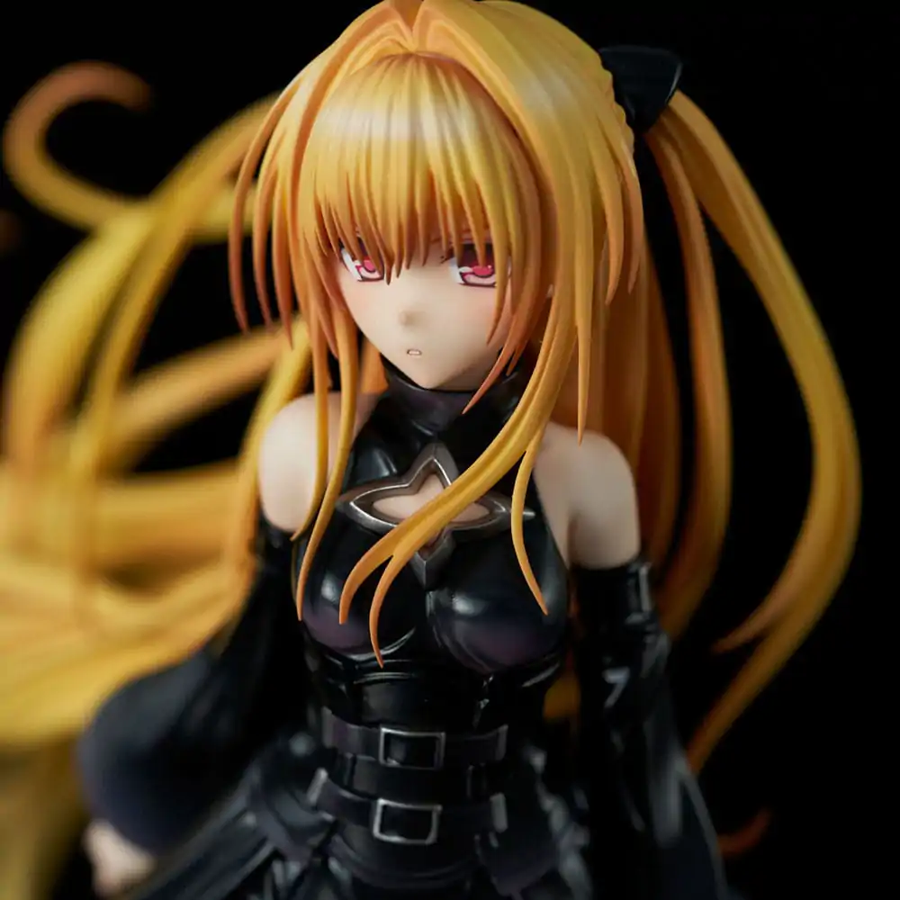To Love-Ru Darkness PVC Socha 1/6 Golden Darkness Black Trance Version 20 cm produktová fotografia