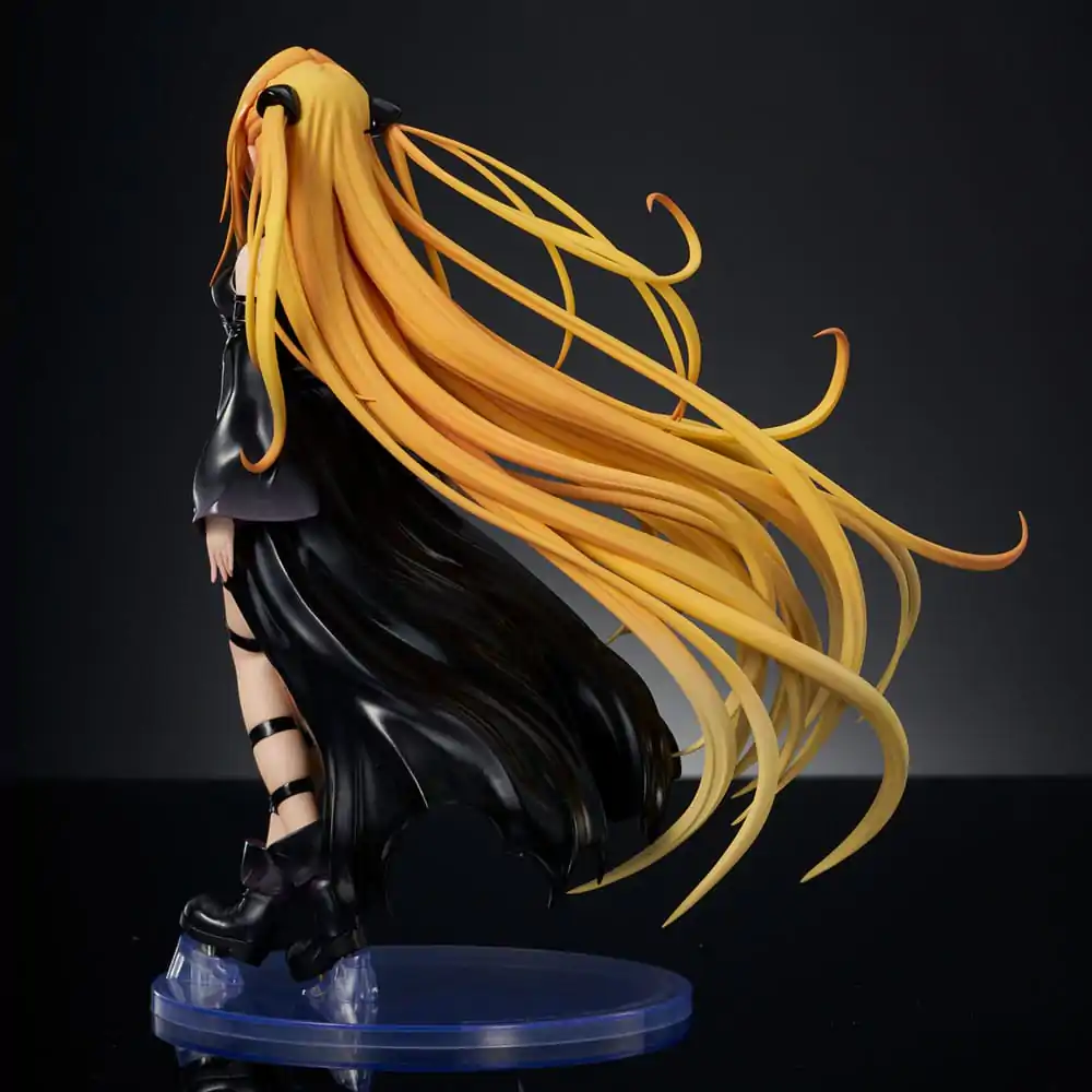 To Love-Ru Darkness PVC Socha 1/6 Golden Darkness Black Trance Version 20 cm produktová fotografia