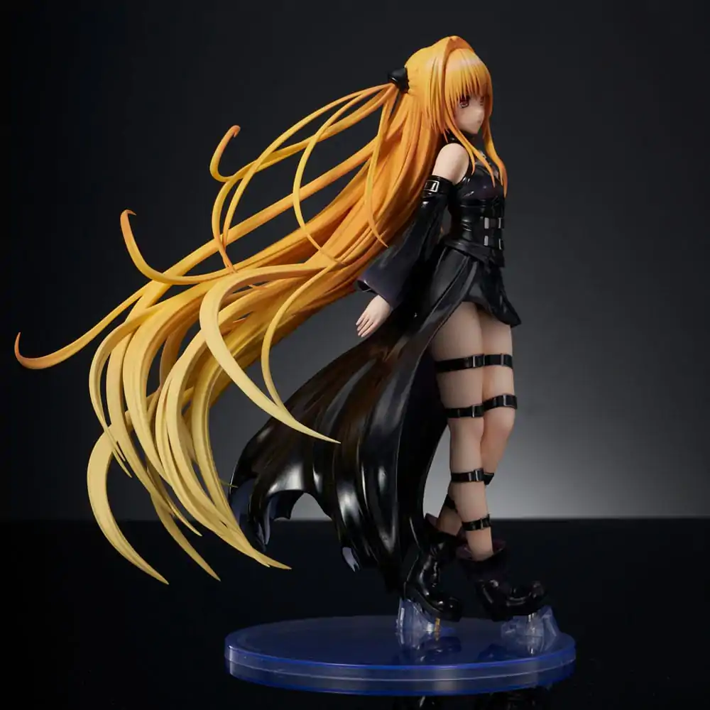 To Love-Ru Darkness PVC Socha 1/6 Golden Darkness Black Trance Version 20 cm produktová fotografia