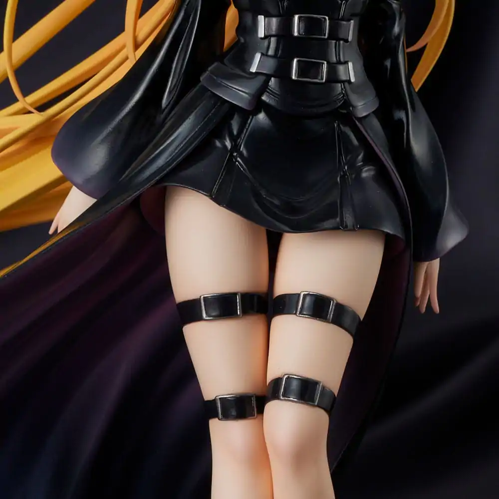 To Love-Ru Darkness PVC Socha 1/6 Golden Darkness Black Trance Version 20 cm produktová fotografia