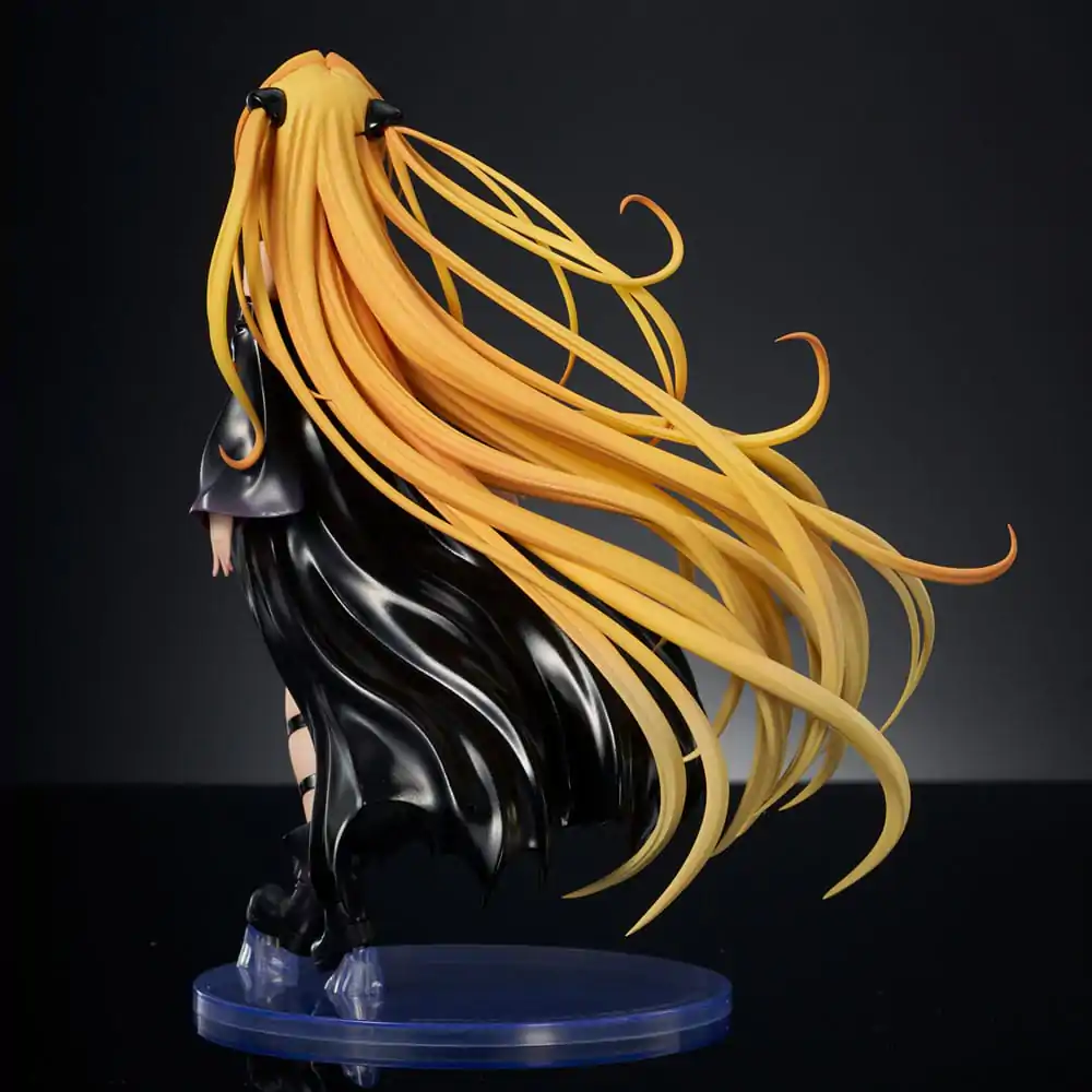 To Love-Ru Darkness PVC Socha 1/6 Golden Darkness Black Trance Version 20 cm produktová fotografia