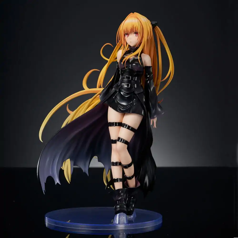 To Love-Ru Darkness PVC Socha 1/6 Golden Darkness Black Trance Version 20 cm produktová fotografia