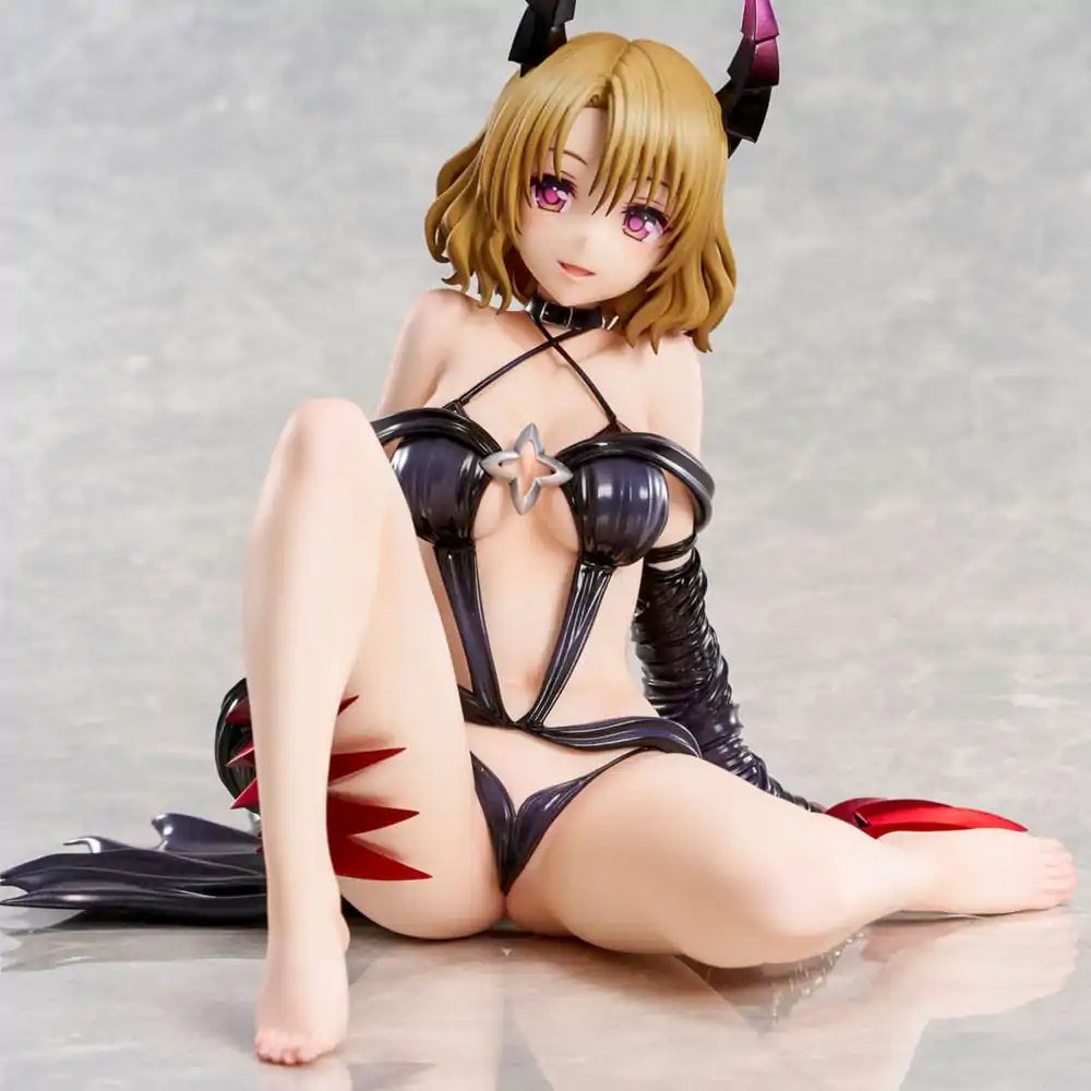 To Love-Ru Darkness Statue PVC Risa Momioka Darkness Ver. 15 cm termékfotó