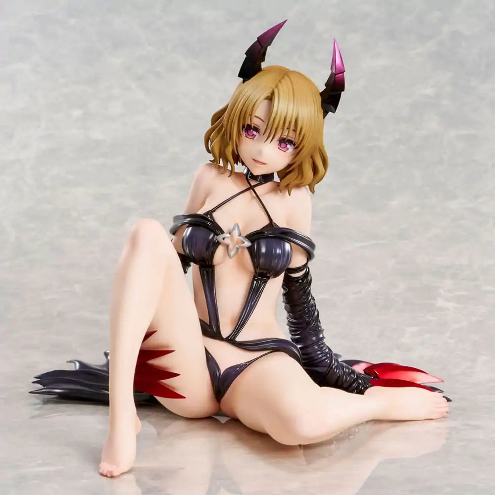 To Love-Ru Darkness Statue PVC Risa Momioka Darkness Ver. 15 cm termékfotó