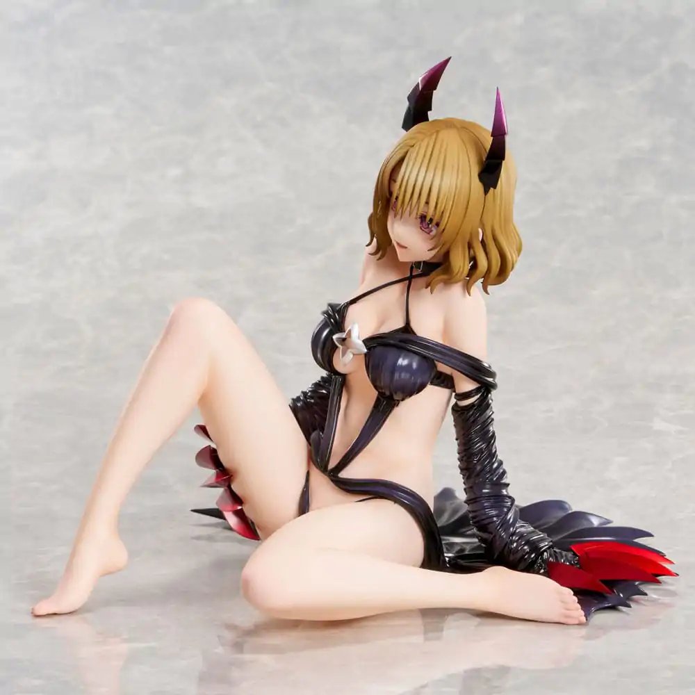 To Love-Ru Darkness Statue PVC Risa Momioka Darkness Ver. 15 cm termékfotó