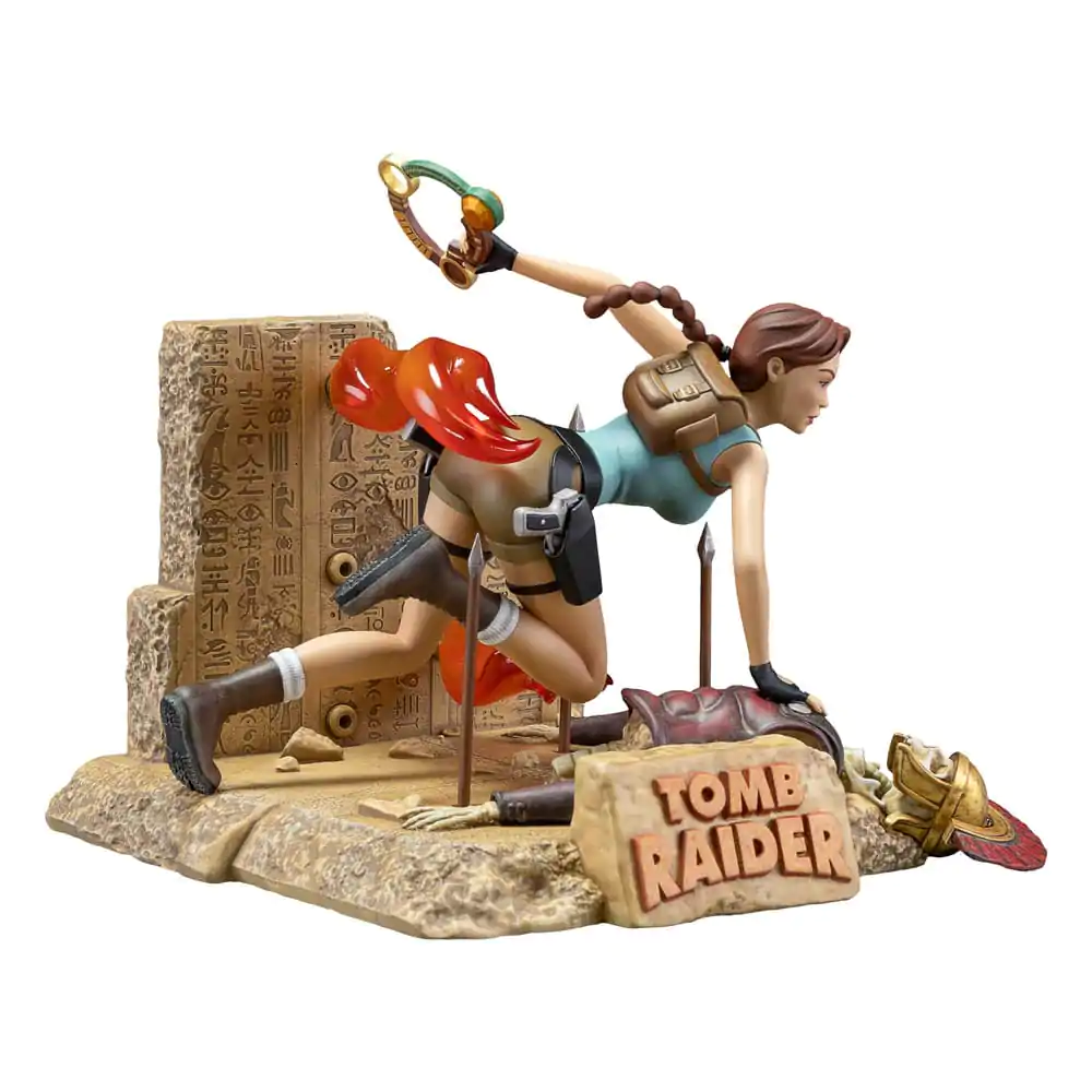 Tomb Raider 1996 PVC soška Lara Croft Classic Era 17 cm termékfotó