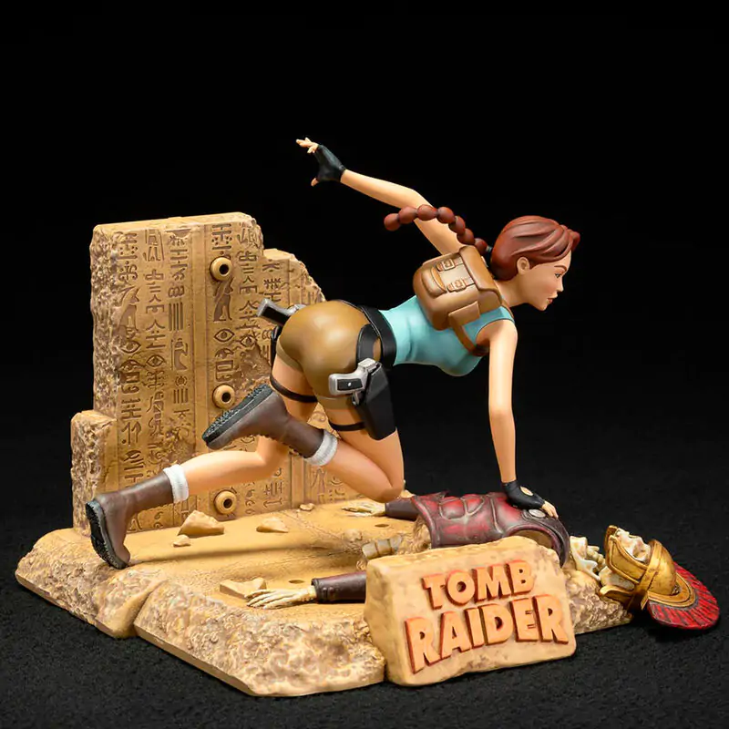 Tomb Raider Lara Croft figurína 16,5 cm termékfotó