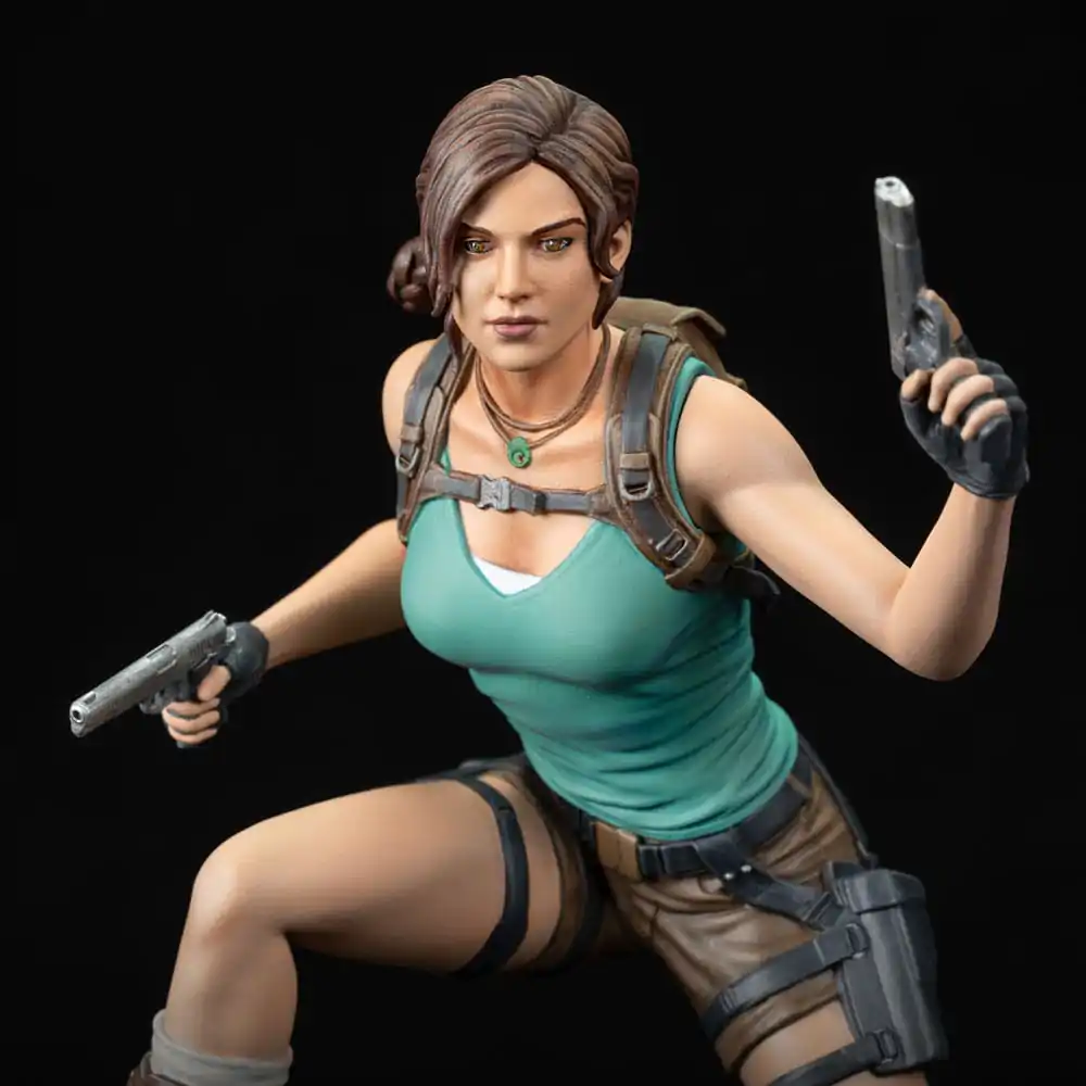 Tomb Raider PVC figúrka Lara Croft 24 cm termékfotó