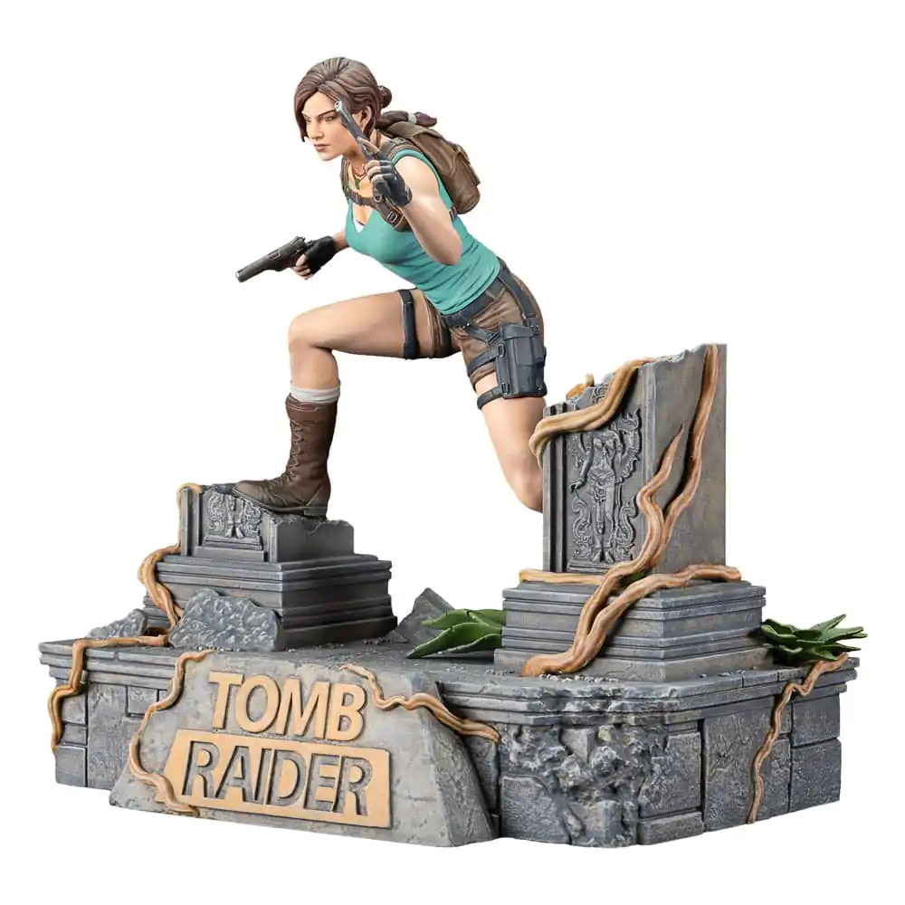 Tomb Raider PVC figúrka Lara Croft 24 cm termékfotó