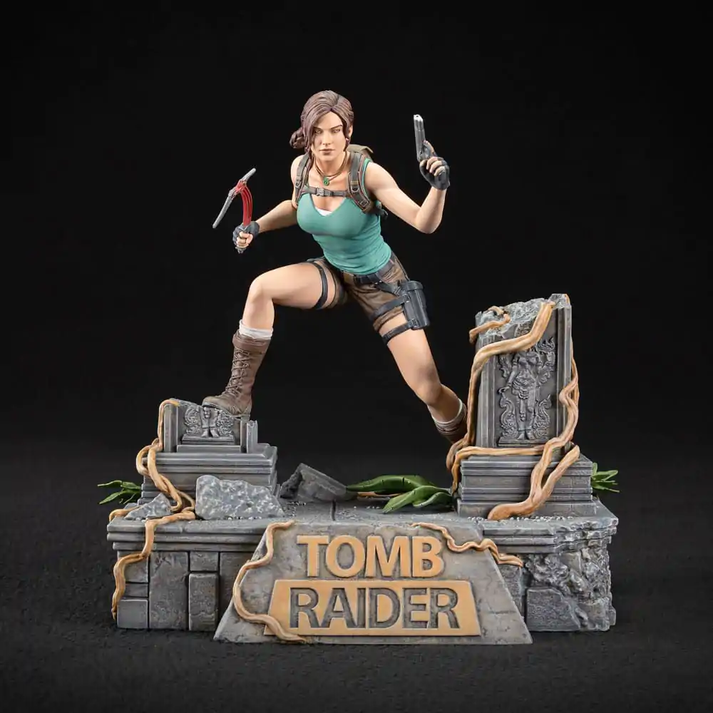 Tomb Raider PVC figúrka Lara Croft 24 cm termékfotó